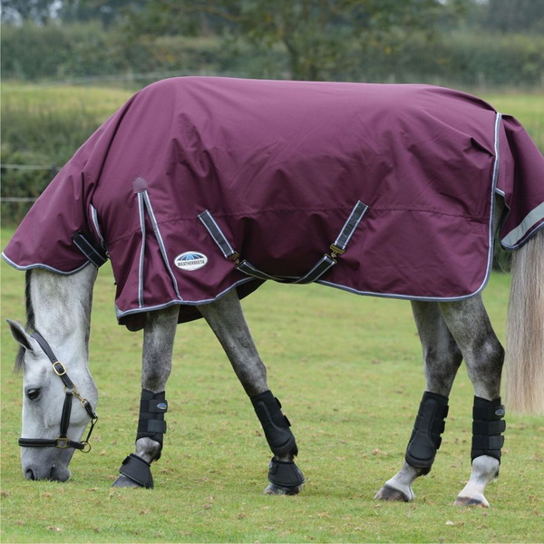 Weatherbeeta Comfitec Plus Dynamic II Lite Detach-A-Neck Rug - Maroon